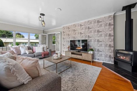 Photo of property in 22 Wharepaina Crescent, Springfield, Rotorua, 3015