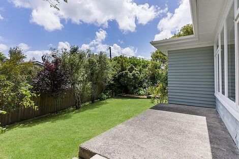Photo of property in 2/41 Brandon Road, Glen Eden, Auckland, 0602