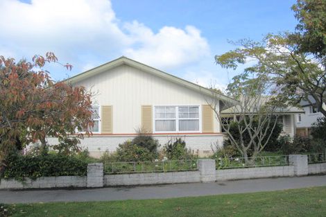 Photo of property in 20 Seagrave Place, Ilam, Christchurch, 8041