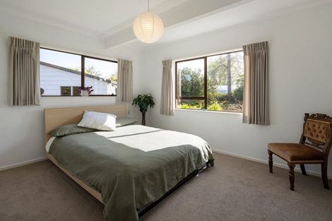 Photo of property in 166 Racecourse Road, Cambridge, 3493