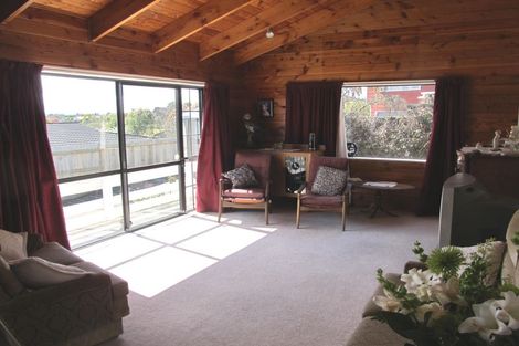 Photo of property in 2/40 Puriri Street, Hilltop, Taupo, 3330