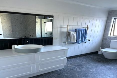 Photo of property in 14 Scott Place, Havelock North, 4130