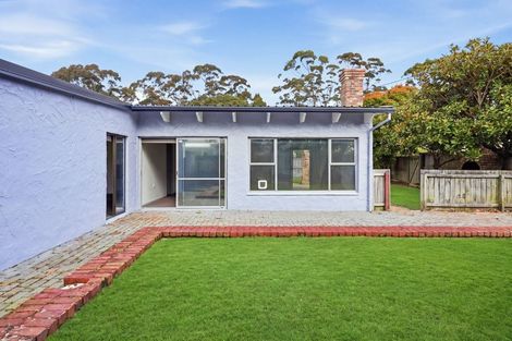 Photo of property in 49 Springs Road, Parakai, 0830
