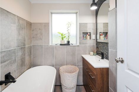 Photo of property in 3 Lincoln Street, Ashhurst, 4810