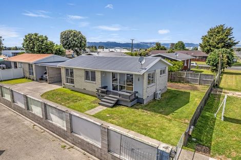 Photo of property in 72a Main Street, Edgecumbe, 3120