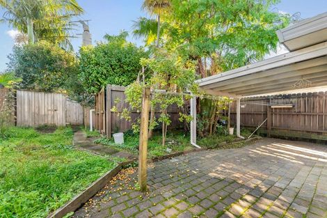 Photo of property in 42 Alfriston Road, Manurewa East, Auckland, 2102