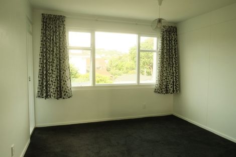 Photo of property in 1/18 Agra Crescent, Khandallah, Wellington, 6035