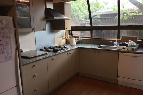 Photo of property in 1/5 Kingham Place, Avonhead, Christchurch, 8042