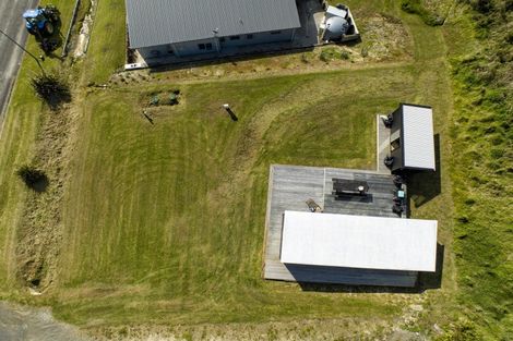 Photo of property in 15 Mahia Heights Drive, Mahia, 4198
