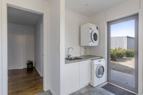 Photo of property in 470 Porangahau Road, Waipukurau, 4282