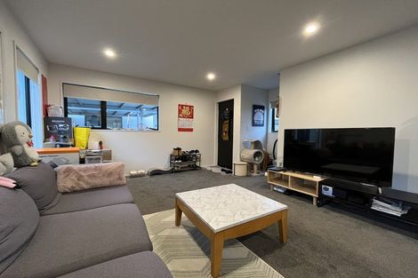 Photo of property in 2/52 Hills Road, Edgeware, Christchurch, 8013