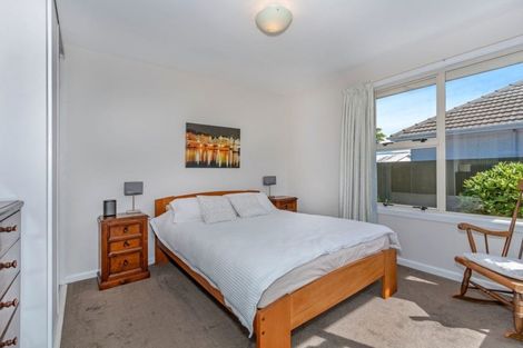 Photo of property in 20 Dunstan Crescent, Hornby, Christchurch, 8042