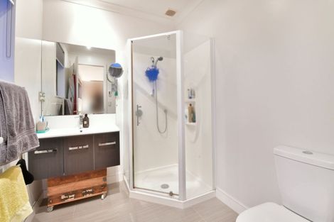 Photo of property in 56 Grovenor Drive, Orewa, 0931