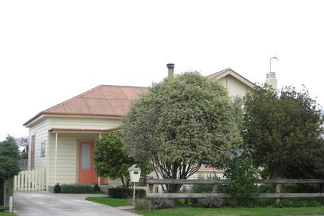 Photo of property in 414 Lascelles Street, Saint Leonards, Hastings, 4120