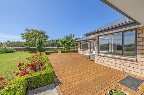 Photo of property in 1897 South Eyre Road, Eyrewell, Rangiora, 7476