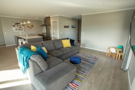 Photo of property in 8 Taranui Way, Paraparaumu Beach, Paraparaumu, 5032