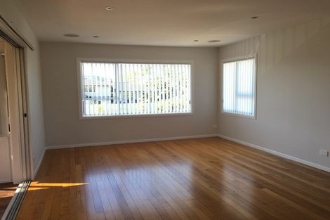 Photo of property in 44 Montgomery Avenue, Belmont, Auckland, 0622