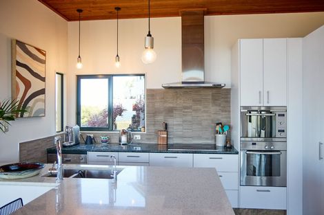 Photo of property in 306 Scarborough Street, Kaikoura, 7300