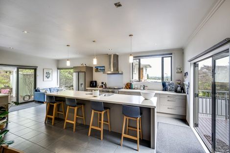 Photo of property in 49 Chaucer Road, Hospital Hill, Napier, 4110