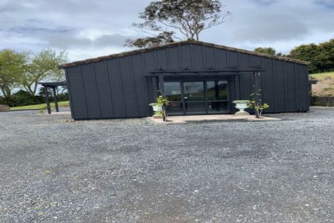 Photo of property in 247 Brookby Road, Brookby, Manurewa, 2576