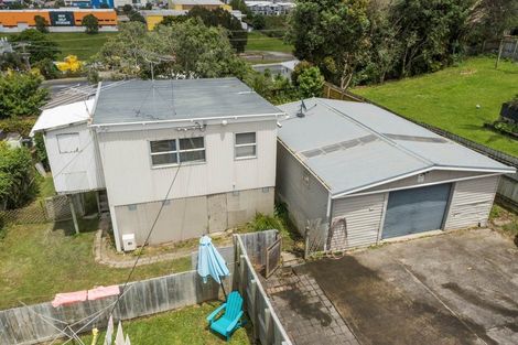 Photo of property in 25 Penton Road, Stanmore Bay, Whangaparaoa, 0932