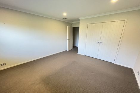 Photo of property in 9 Wye Oak Drive, Schnapper Rock, Auckland, 0632