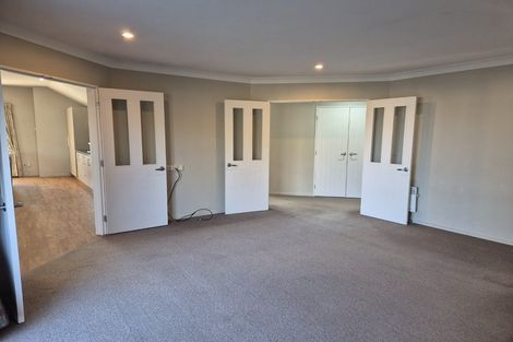 Photo of property in 29 Foresters Crescent, Parklands, Christchurch, 8083