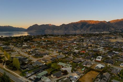Photo of property in 432 Domain Road, Lake Hawea, Wanaka, 9382