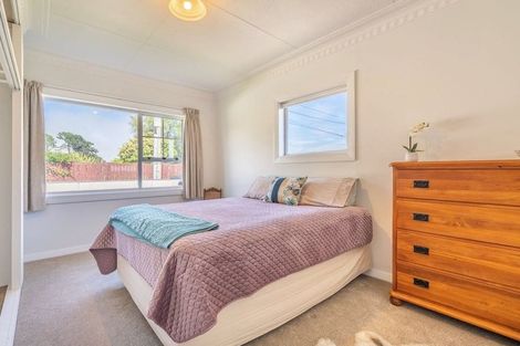 Photo of property in 27 Isadore Road, Saint Clair, Dunedin, 9012