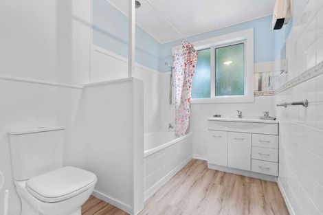 Photo of property in 25 Pakefield Street, Balclutha, 9230