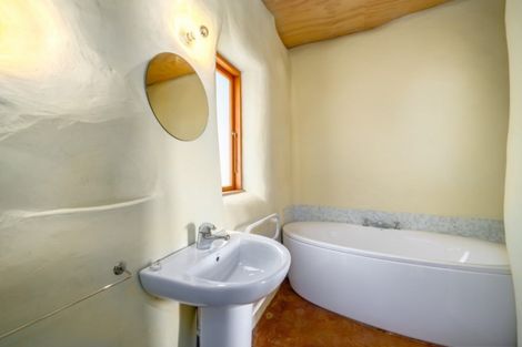 Photo of property in 22 Cambridge Road, Martinborough, 5711