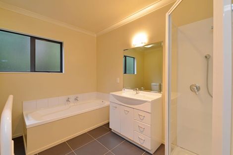 Photo of property in 39b Helston Road, Johnsonville, Wellington, 6037