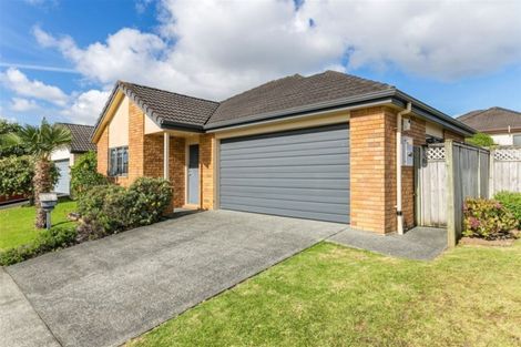 Photo of property in 7 Applebox Lane, Henderson, Auckland, 0612