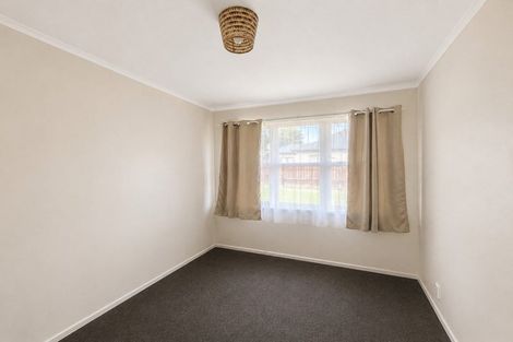 Photo of property in 613 Massey Road, Mangere, Auckland, 2022
