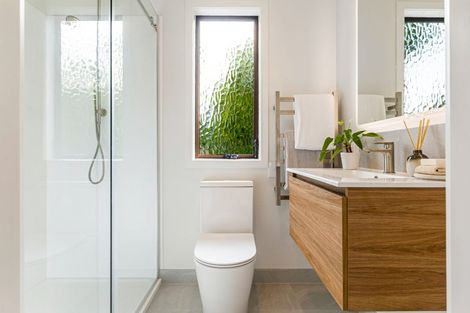 Photo of property in 1/452 Hibiscus Coast Highway, Orewa, 0931