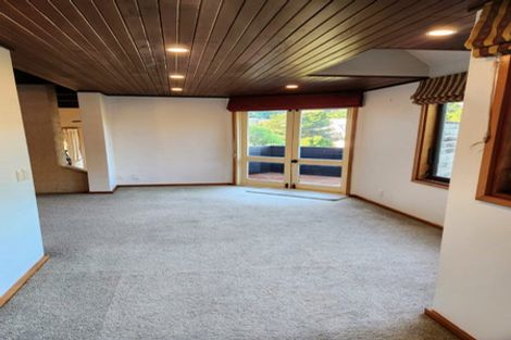 Photo of property in 6a Woodford Way, Crofton Downs, Wellington, 6035