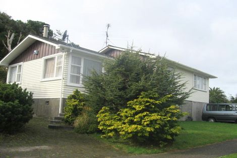 Photo of property in 8 Laburnum Grove, Maungaraki, Lower Hutt, 5010