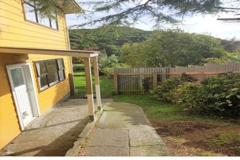 Photo of property in 138 Rangituhi Crescent, Takapuwahia, Porirua, 5022