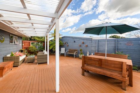 Photo of property in 2 Grant Place, Awapuni, Palmerston North, 4412