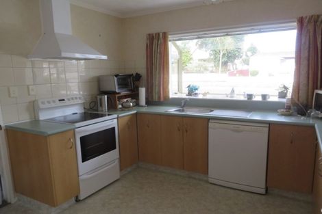 Photo of property in 24 Devon Street, Levin, 5510