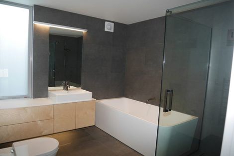 Photo of property in 384d Kapiti Road, Paraparaumu Beach, Paraparaumu, 5032