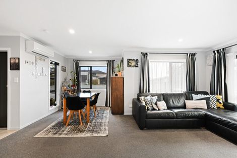 Photo of property in 21 Taotahi Avenue, Dinsdale, Hamilton, 3204