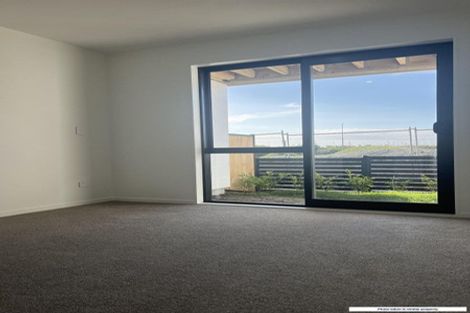 Photo of property in 3 Mataitai Road, Hobsonville, Auckland, 0618
