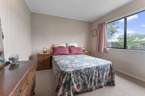Photo of property in 11 Ferndale Place, Feilding, 4702