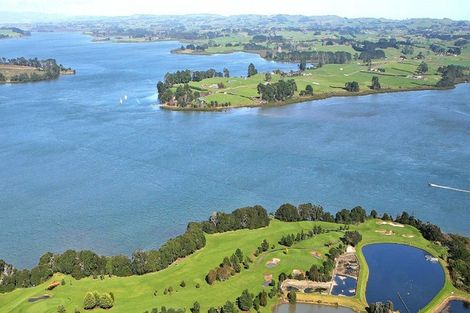 Photo of property in 3a Uatoto Road, Clarks Beach, 2122