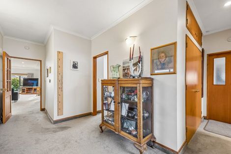Photo of property in 18 Rowan Place, Mosgiel, 9024