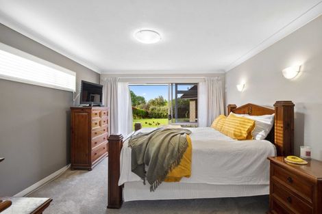 Photo of property in 21 Old Barn Road, Opaheke, Papakura, 2584