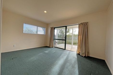 Photo of property in 52 Miller Street, Dannevirke, 4930
