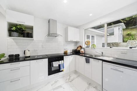 Photo of property in 55 Hair Street, Wainuiomata, Lower Hutt, 5014