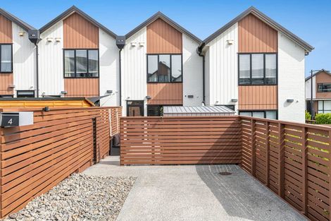 Photo of property in 4 Orca Drive, Stanmore Bay, Whangaparaoa, 0932